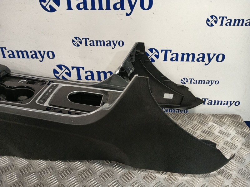 Recambio de consola central para jaguar xe (x760) 2.0 d referencia OEM IAM T2H3097  