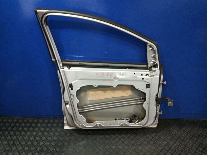 Recambio de puerta delantera izquierda para ford kuga i 2.0 tdci referencia OEM IAM 1712679  