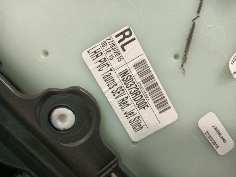 Recambio de guarnecido puerta trasera izquierda para jaguar xe (x760) 2.0 d referencia OEM IAM GX73276A01 GX7327407AAW 