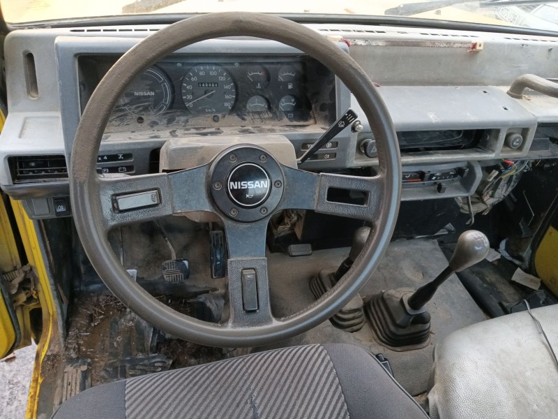 nissan patrol pick up del año 1996