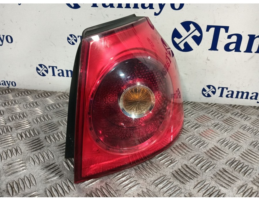 Recambio de piloto trasero derecho para volkswagen golf v (1k1) 2.0 tdi 16v referencia OEM IAM 1K6945096G 89032903 