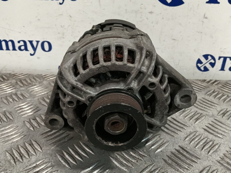 Recambio de alternador para smart fortwo coupe 0.8 cdi referencia OEM IAM A0131546902 0124225058 