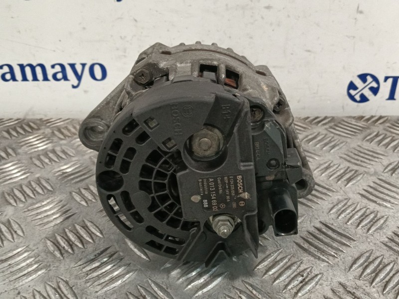 Recambio de alternador para smart fortwo coupe 0.8 cdi referencia OEM IAM A0131546902 0124225058 