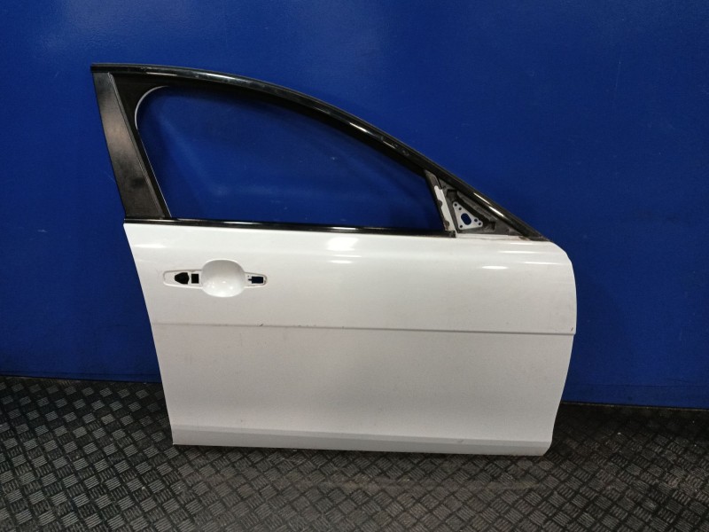 Recambio de puerta delantera derecha para jaguar xe (x760) 2.0 d referencia OEM IAM T4N2632  