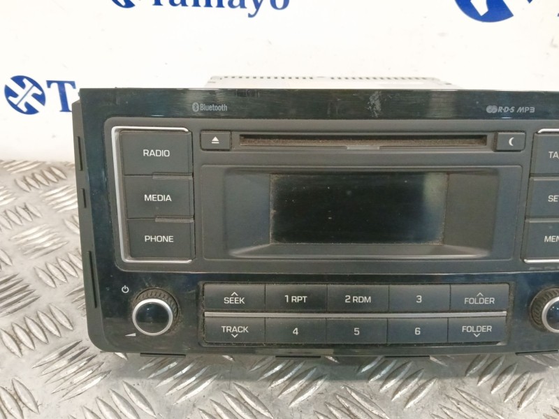 Recambio de sistema audio / radio cd para hyundai h350 furgoneta 2.5 crdi referencia OEM IAM 9617059550GU  