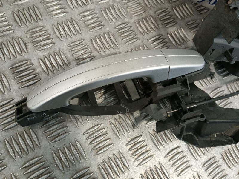 Recambio de cerradura puerta trasera derecha para ford kuga i 2.0 tdci referencia OEM IAM 8V4AS26412EA 240014100 