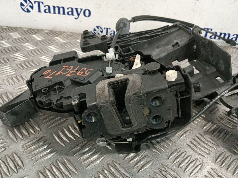 Recambio de cerradura puerta trasera derecha para ford kuga i 2.0 tdci referencia OEM IAM 8V4AS26412EA 240014100 