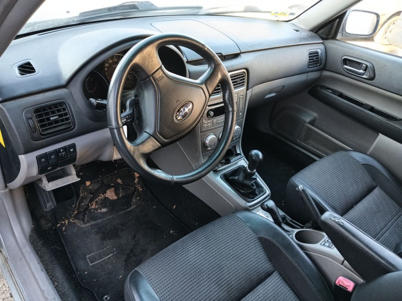 subaru forester (sg_) del año 2004