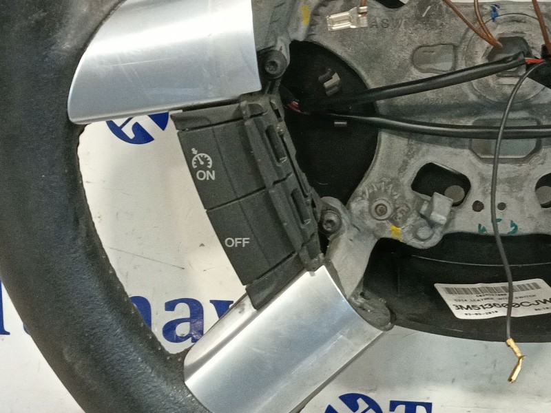 Recambio de volante para ford kuga i 2.0 tdci referencia OEM IAM 3M513600CJW 602556700B 
