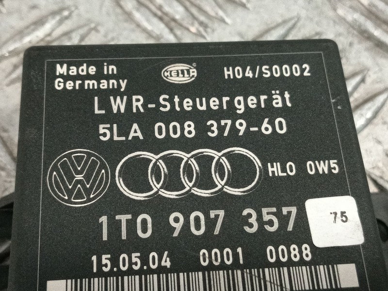 Recambio de modulo electronico para volkswagen golf v (1k1) 2.0 tdi referencia OEM IAM 5LA00837960 1T0907357 