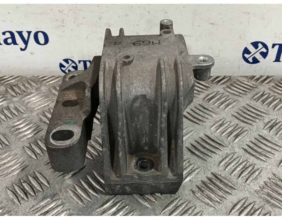 Recambio de soporte motor para volkswagen golf v (1k1) 2.0 tdi referencia OEM IAM 1K0199262 3618372 