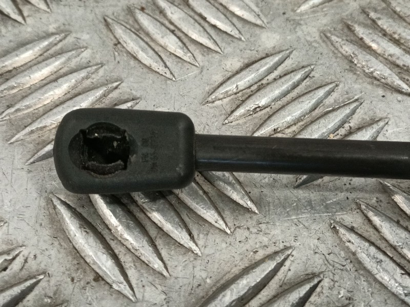 Recambio de amortiguadores capo para jaguar xe (x760) 2.0 d referencia OEM IAM GX7316C826AB  