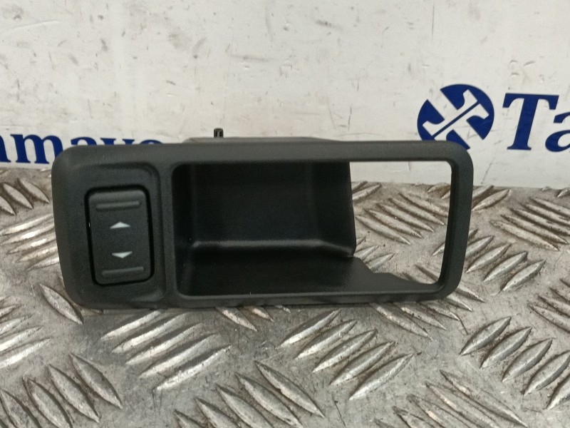 Recambio de mando elevalunas trasero izquierdo para ford kuga i 2.0 tdci referencia OEM IAM 3M51226A37AFW  