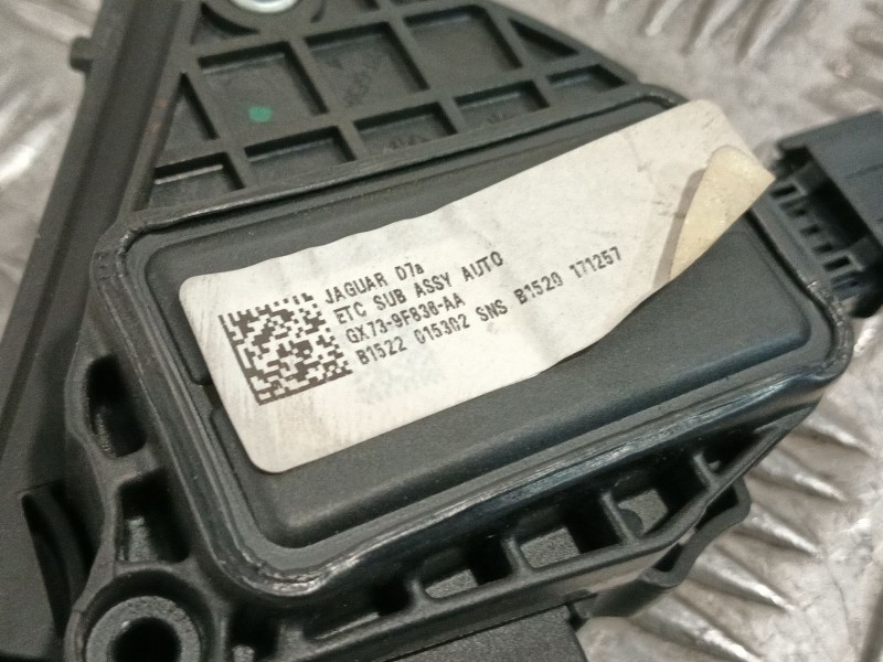 Recambio de pedal acelerador para jaguar xe (x760) 2.0 d referencia OEM IAM GX739F836AA  