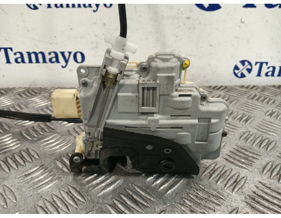 Recambio de cerradura puerta trasera derecha para volkswagen passat b6 variant (3c5) 2.0 tdi referencia OEM IAM 304839016A  