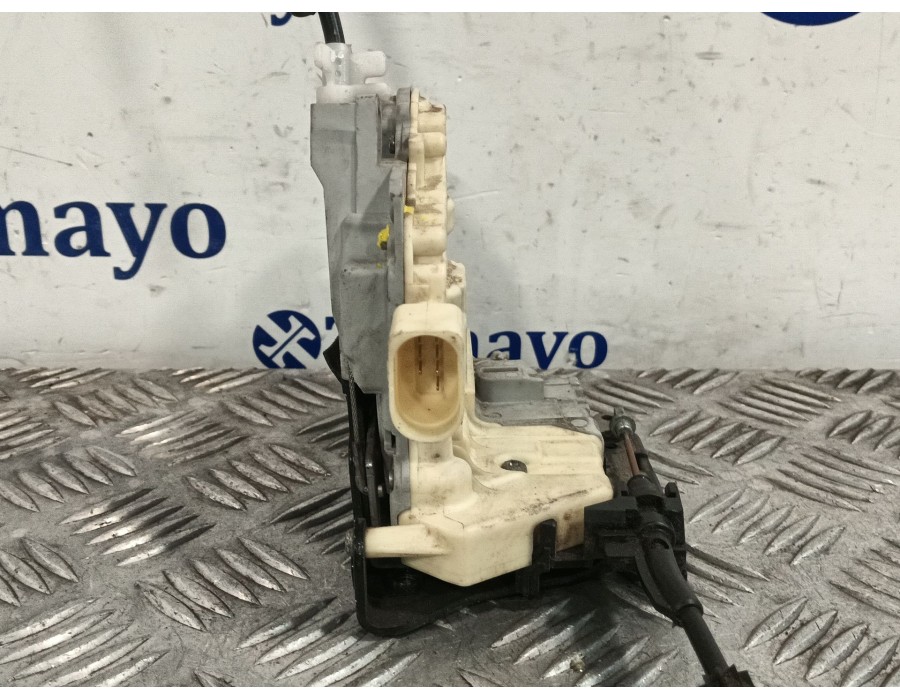 Recambio de cerradura puerta trasera izquierda para volkswagen passat b6 variant (3c5) 2.0 tdi referencia OEM IAM 304839015A  