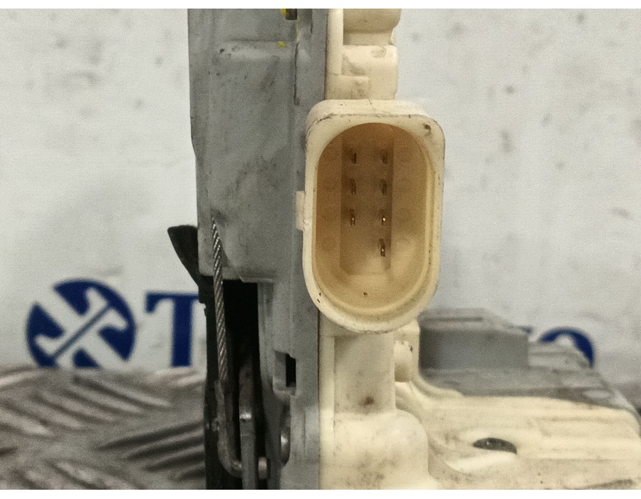 Recambio de cerradura puerta trasera izquierda para volkswagen passat b6 variant (3c5) 2.0 tdi referencia OEM IAM 304839015A  