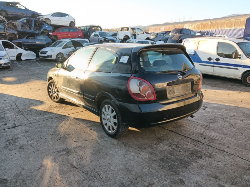 nissan almera ii hatchback (n16) del año 2005