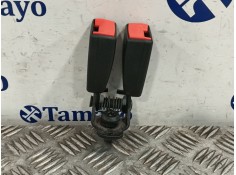 Recambio de enganche cinturon trasero derecho para ford kuga i 2.0 tdci referencia OEM IAM A613K21AA  