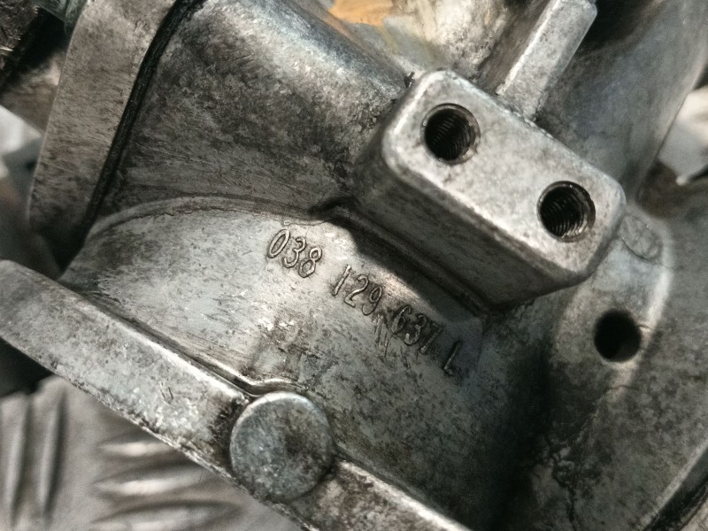 Recambio de valvula egr para volkswagen golf iv (1j1) 1.9 tdi referencia OEM IAM 038129637L  