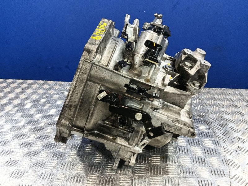 Recambio de caja cambios para chevrolet cruze hatchback (j305) 1.7 d referencia OEM IAM 96866827  