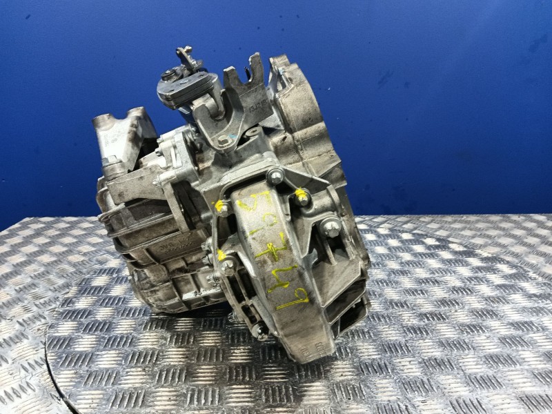 Recambio de caja cambios para chevrolet cruze hatchback (j305) 1.7 d referencia OEM IAM 96866827  