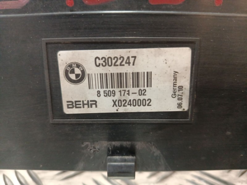Recambio de panel frontal para bmw 5 touring (f11) 520 d referencia OEM IAM 850917102  