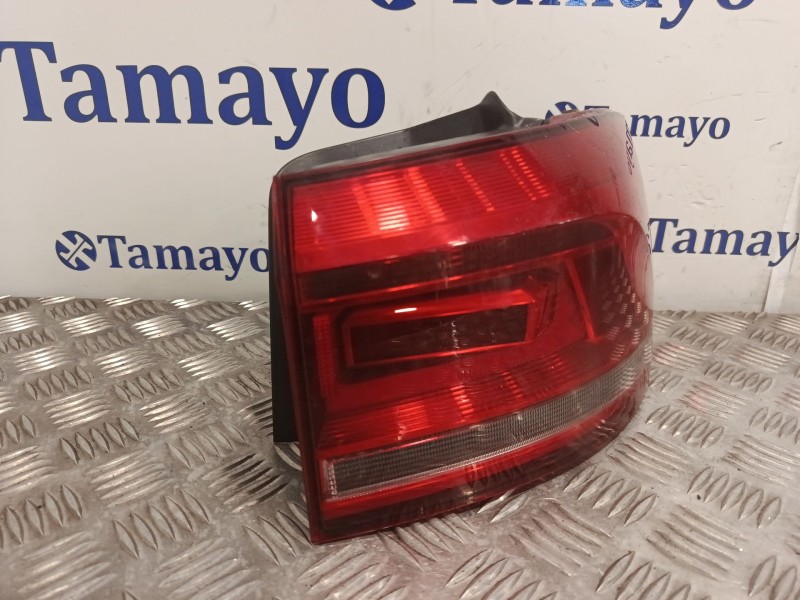 Recambio de piloto trasero derecho para volkswagen touran (5t1) 2.0 tdi referencia OEM IAM 5TA945096A  
