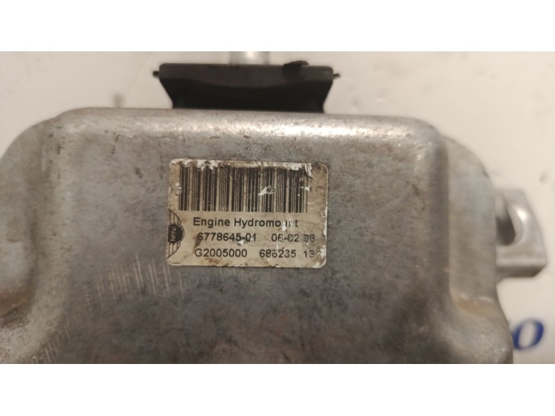 Recambio de soporte motor para mini mini clubman (r55) cooper referencia OEM IAM 677864501  