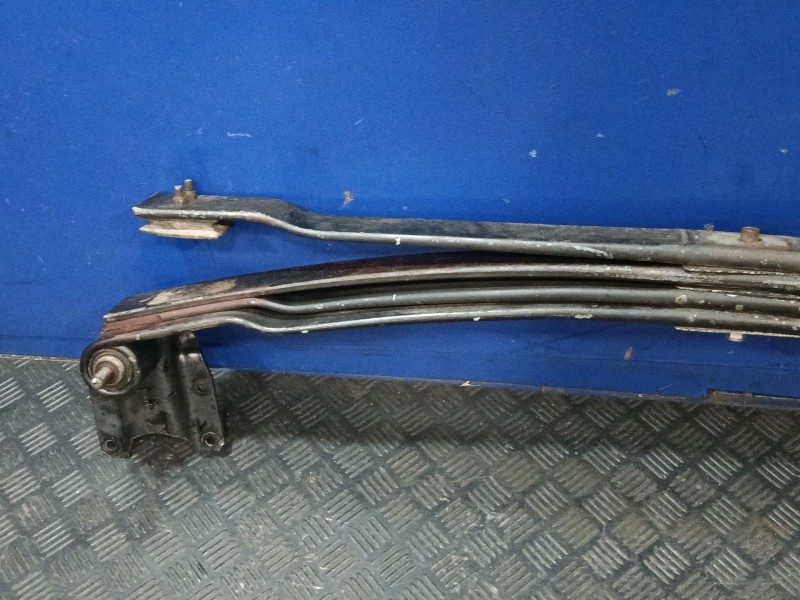 Recambio de ballesta trasera para nissan cabstar e (tl_, vl_) 125.35, 125.45 (tl0, vl0) referencia OEM IAM   