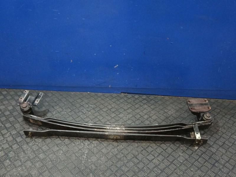 Recambio de ballesta trasera para nissan cabstar e (tl_, vl_) 125.35, 125.45 (tl0, vl0) referencia OEM IAM   
