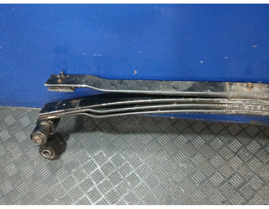 Recambio de ballesta trasera para nissan cabstar e (tl_, vl_) 125.35, 125.45 (tl0, vl0) referencia OEM IAM   