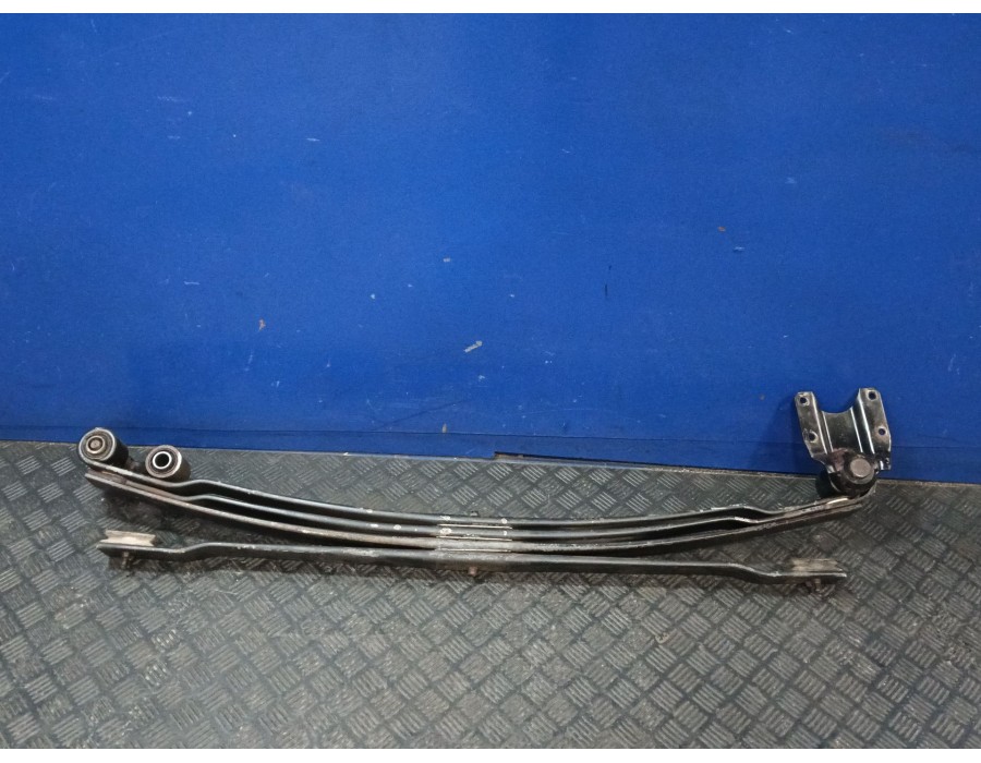Recambio de ballesta trasera para nissan cabstar e (tl_, vl_) 125.35, 125.45 (tl0, vl0) referencia OEM IAM   