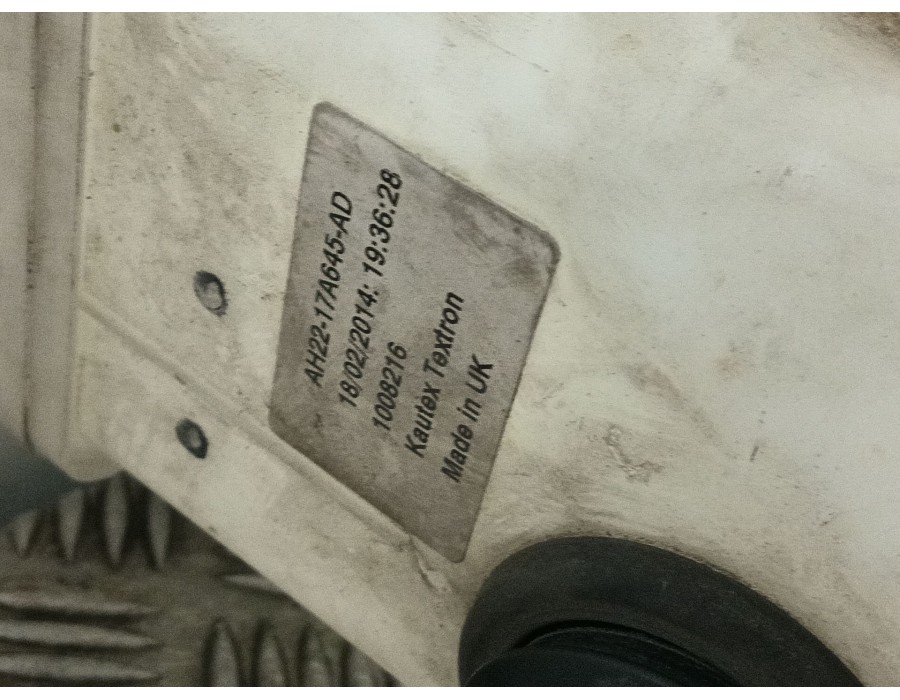 Recambio de deposito limpia para land rover discovery iv (l319) 3.0 sdv6 4x4 referencia OEM IAM AH2217A645AD AH2217A645BD 