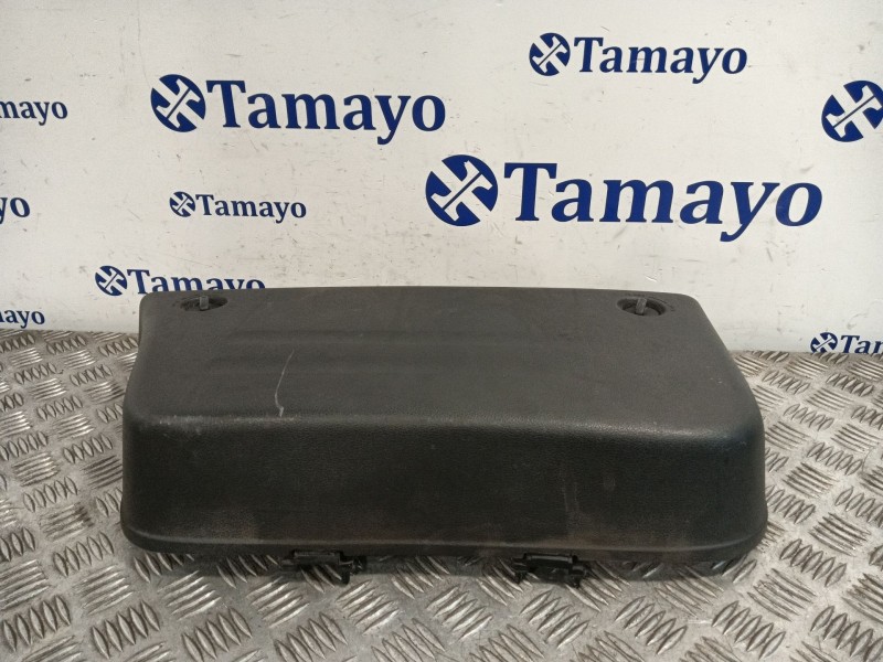 Recambio de moldura puerta delantera derecha para hyundai h350 furgoneta 2.5 crdi referencia OEM IAM 8238559010  