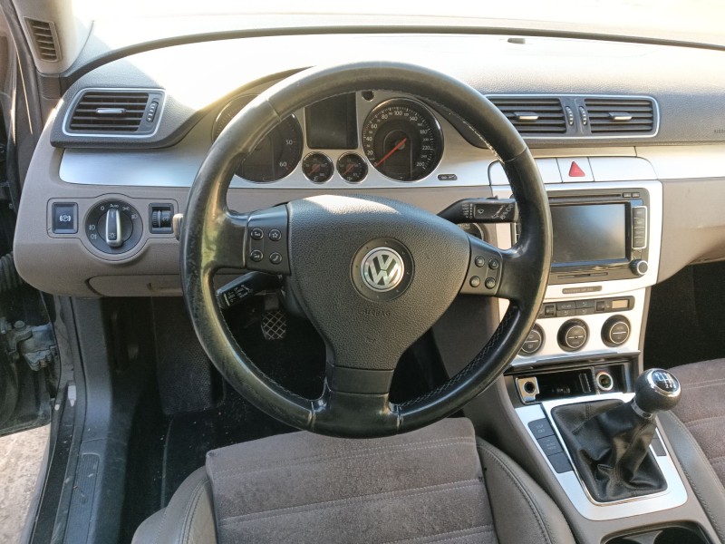 volkswagen passat b6 variant (3c5) del año 2008