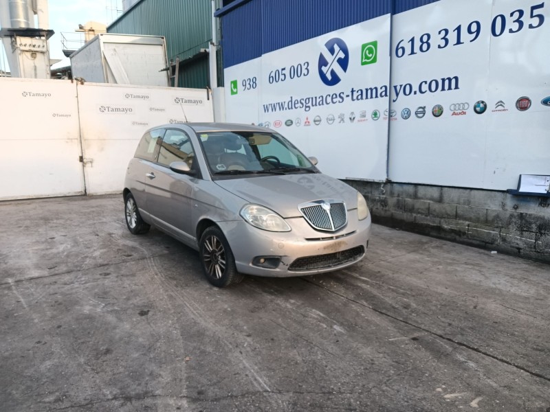 lancia ypsilon (843_) del año 2006