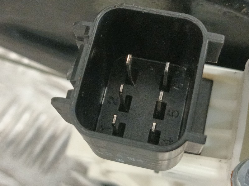 Recambio de elevalunas trasero derecho para jaguar xe (x760) 2.0 d referencia OEM IAM GX7327000AB C34084 