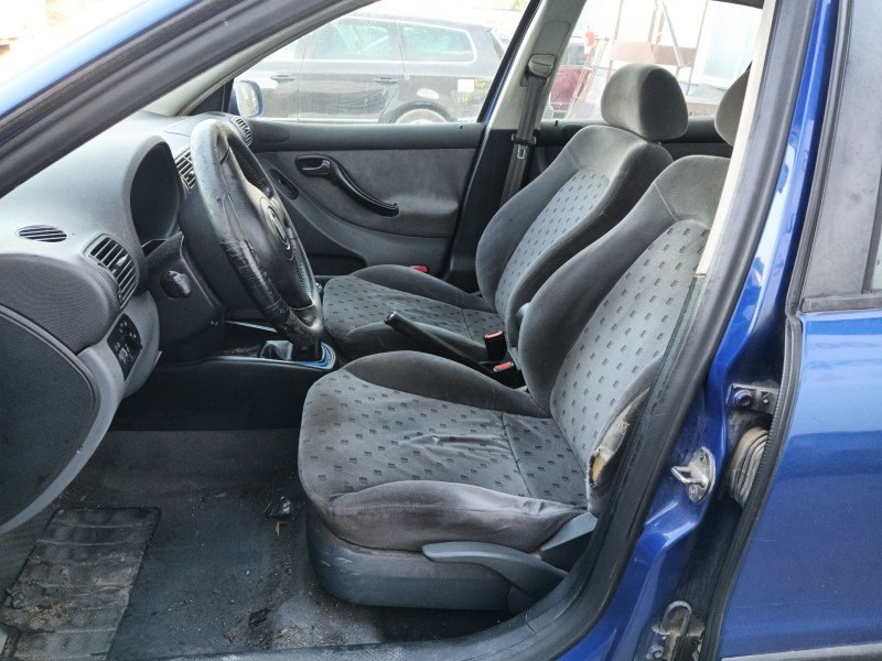 seat toledo ii (1m2) del año 1999