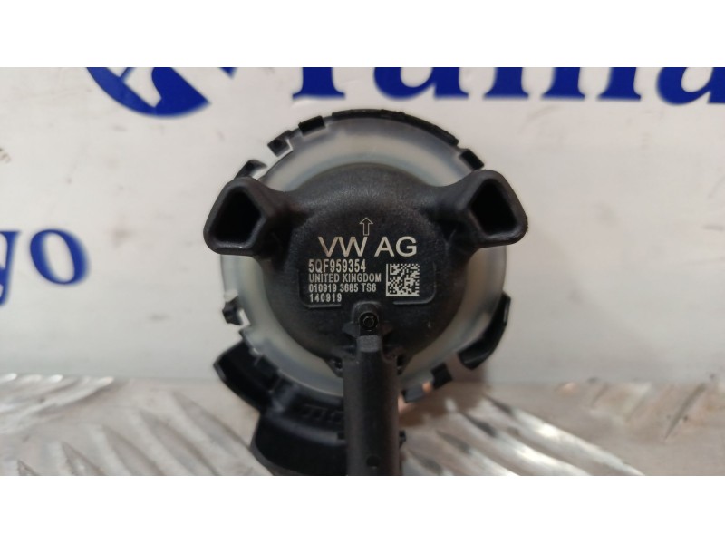 Recambio de sensor para seat arona (kj7, kjp) 1.0 tsi referencia OEM IAM 5QF959354  