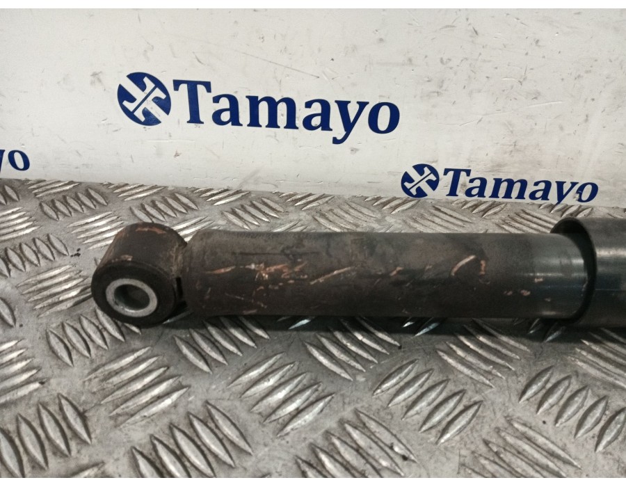 Recambio de amortiguador trasero derecho para iveco daily vi furgoneta 33s15, 35s15, 35c15 referencia OEM IAM 5801771630  