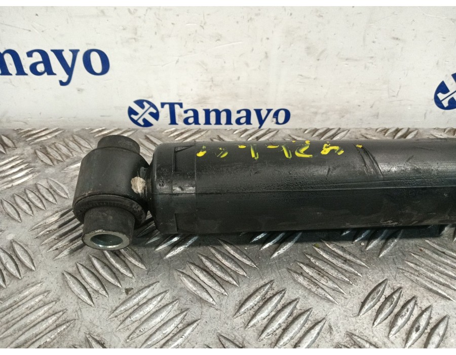 Recambio de amortiguador trasero izquierdo para iveco daily vi furgoneta 33s15, 35s15, 35c15 referencia OEM IAM 5801771630  