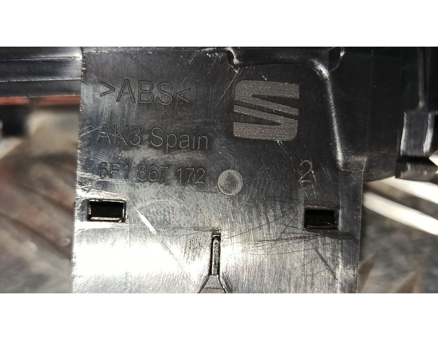 Recambio de mando elevalunas trasero derecho para seat arona (kj7, kjp) 1.0 tsi referencia OEM IAM 6F1867172 5G0959855P 