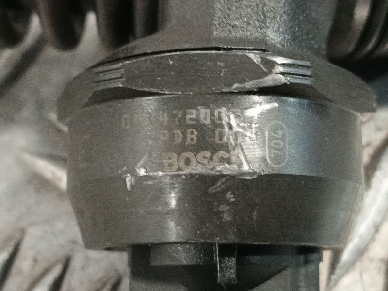 Recambio de inyector para volkswagen golf iv (1j1) 1.9 tdi referencia OEM IAM 038130073AL  