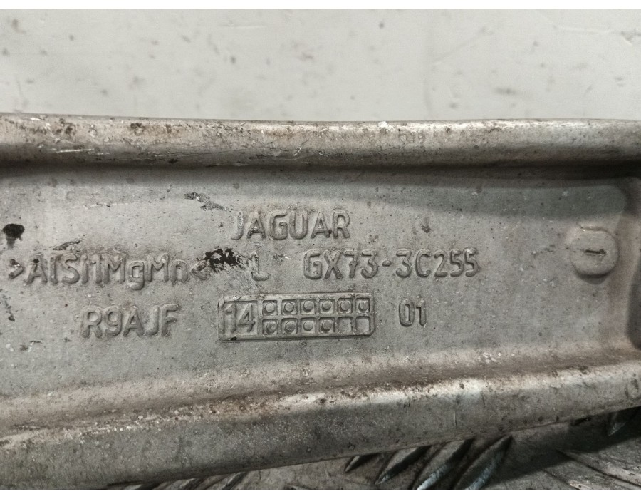Recambio de brazo suspension inferior delantero izquierdo para jaguar xe (x760) 2.0 d referencia OEM IAM GX733C255  