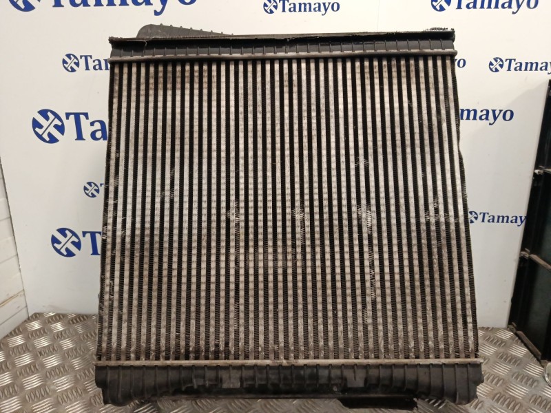 Recambio de intercooler para land rover discovery iv (l319) 3.0 sdv6 4x4 referencia OEM IAM AH328T000CJ AH329L440AB 