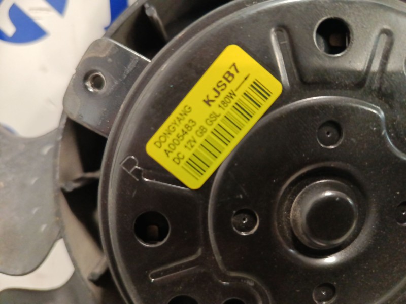 Recambio de electroventilador para hyundai i20 ii (gb, ib) 1.2 referencia OEM IAM A005483  
