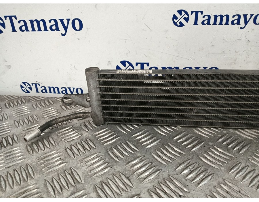 Recambio de radiador aceite para land rover discovery iv (l319) 3.0 sdv6 4x4 referencia OEM IAM 7H329N103AC  