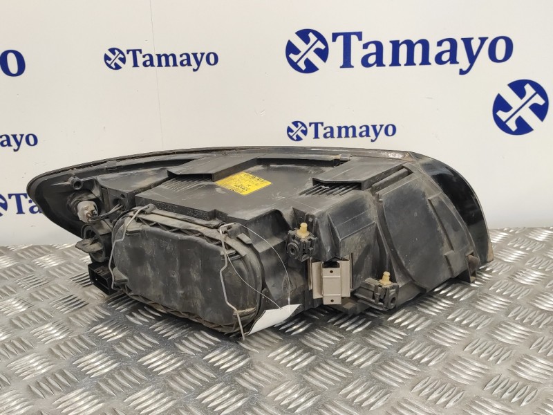 Recambio de faro izquierdo para volvo v50 familiar 2.0 diesel cat referencia OEM IAM 30698885  