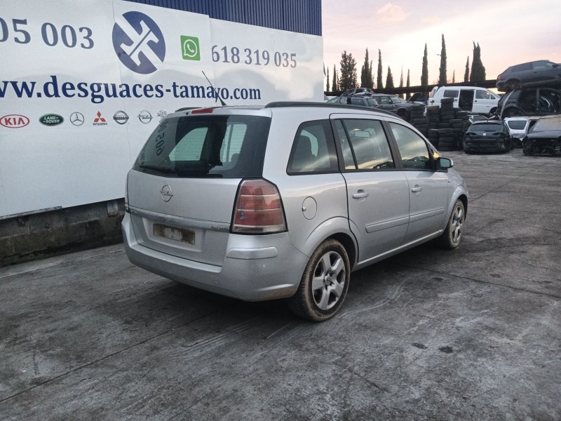 opel zafira / zafira family b (a05) del año 2005